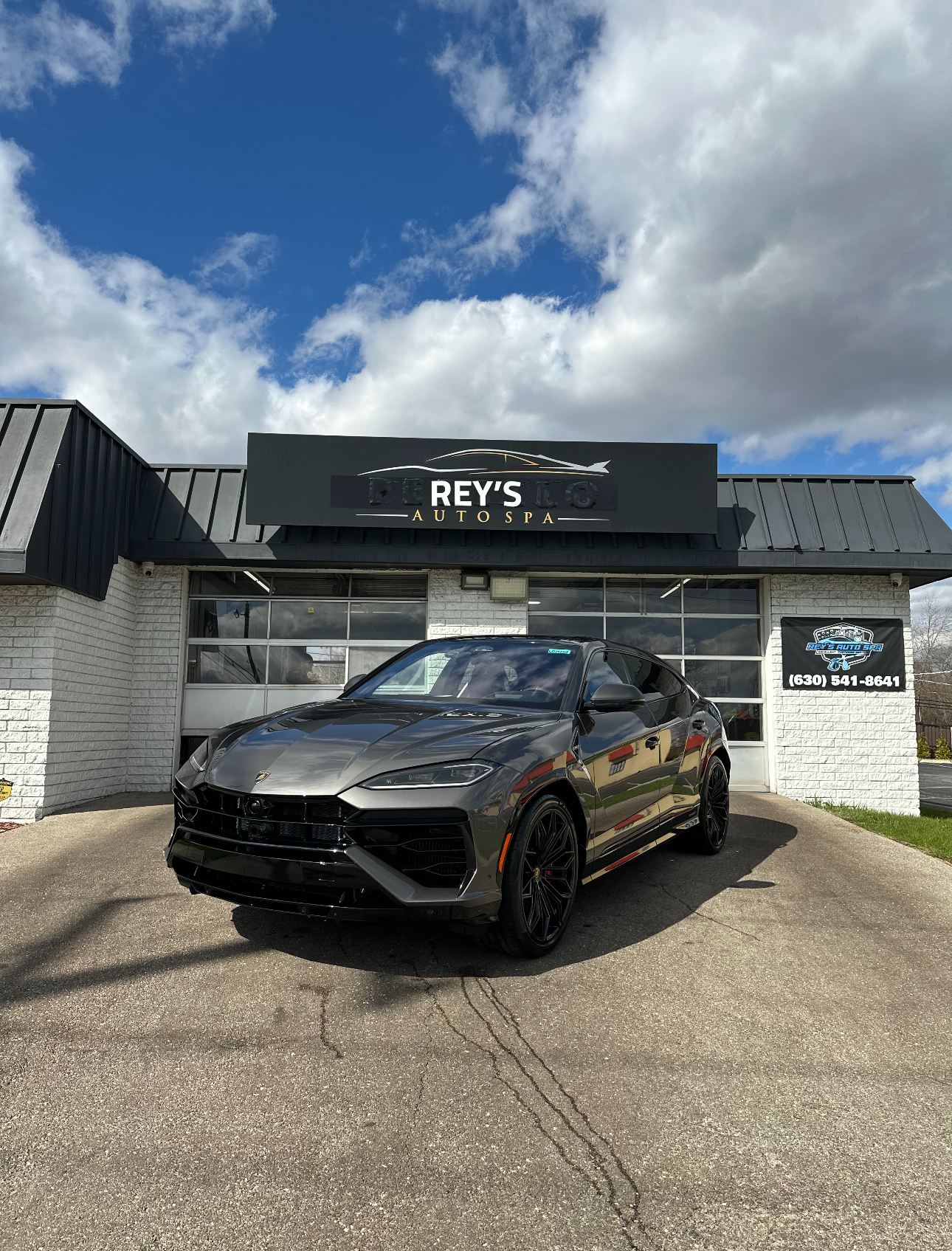 Lamborghini Urus Full Detail